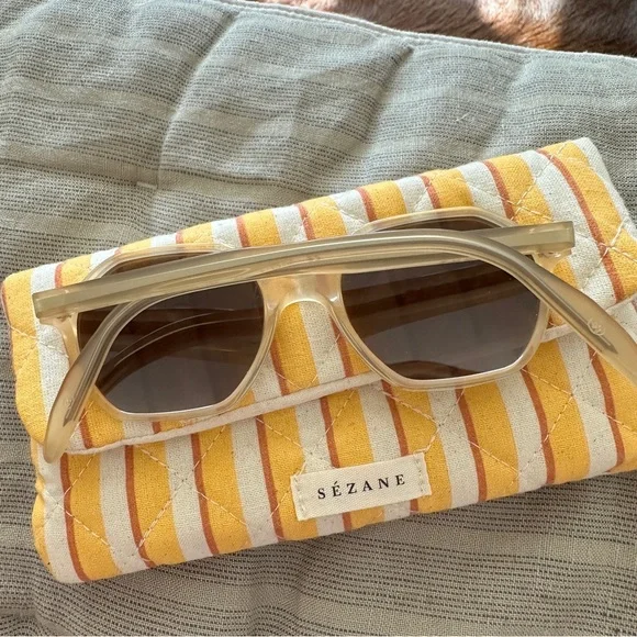 Sezane Rita sunglasses beige acetate frame - Picture 3 of 5